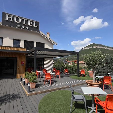 Hotel La Capelle Millau Exterior photo