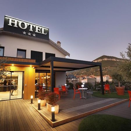 Hotel La Capelle Millau Exterior photo